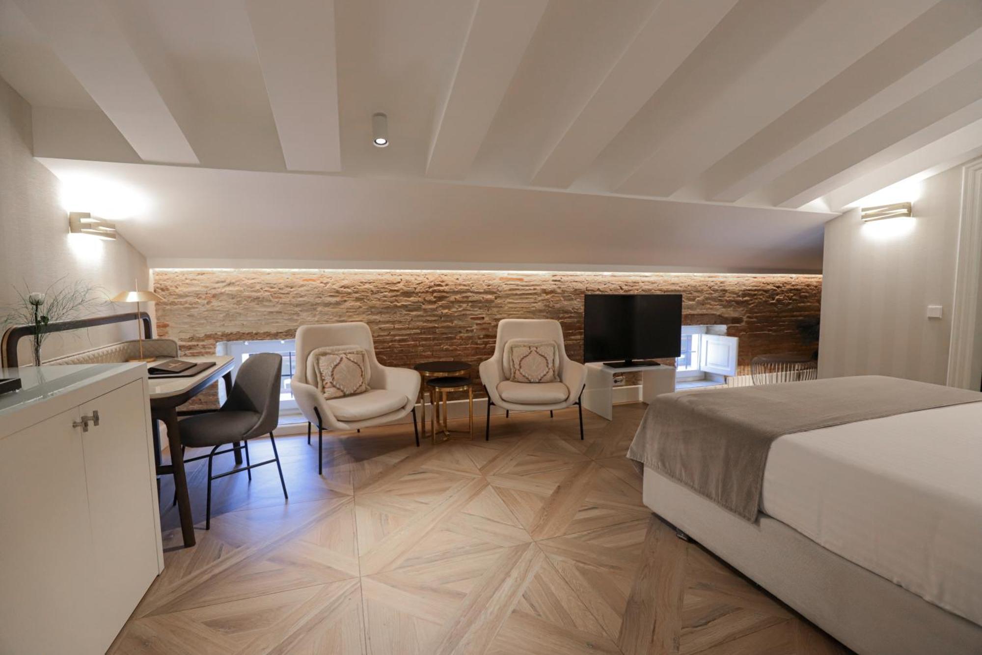 ולנסיה Myr Palacio Vallier מראה חיצוני תמונה A room at the hotel