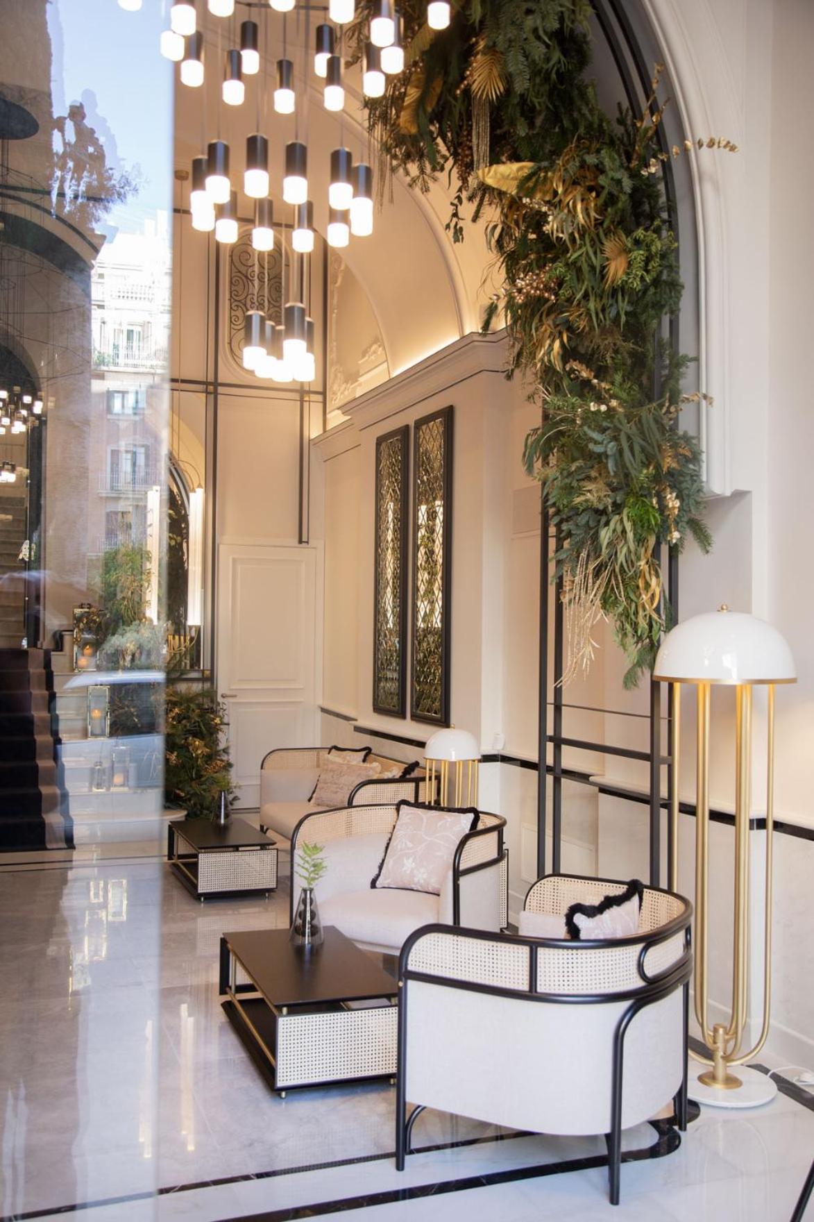 ולנסיה Myr Palacio Vallier מראה חיצוני תמונה The lobby of the hotel