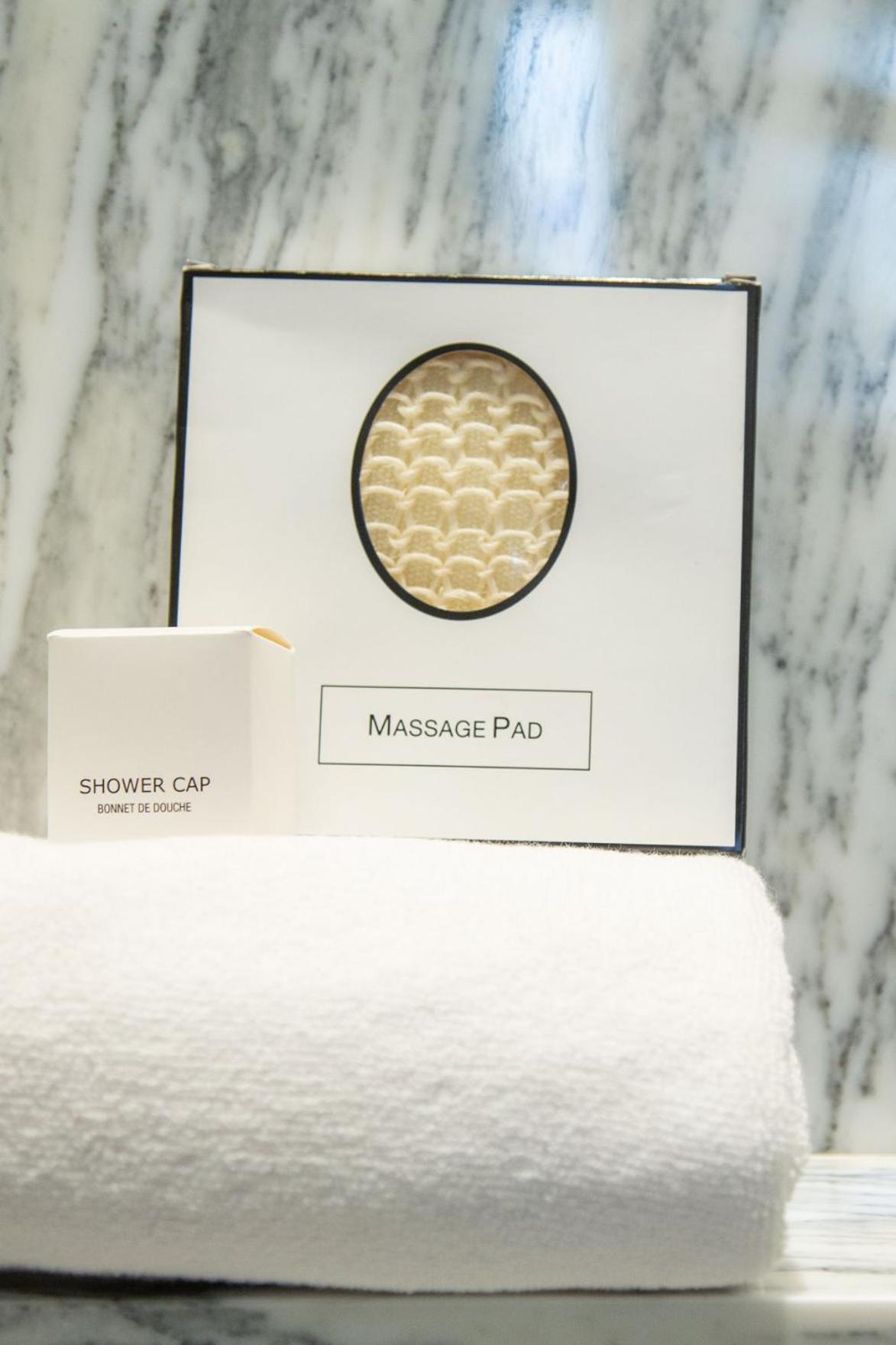 ולנסיה Myr Palacio Vallier חדר תמונה Shower cap and massage pad